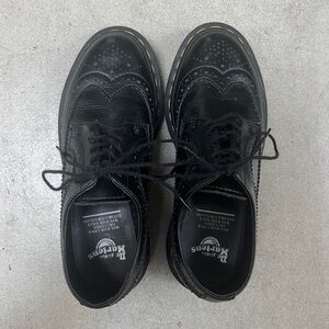 Sold - Dr. Martens 3989 Brogue Oxfords - size 4M / 5W